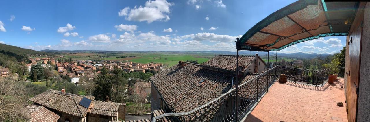 Casa vacanze  Tranquillità e relax in campagna vicino a Siena Rosia Exterior foto